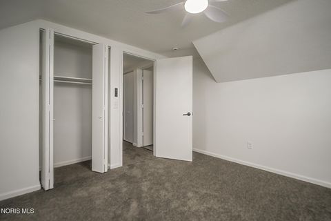 Tiny photo for 56 Easthampton Drive, Oregon, OH 43616 (MLS # 10005035)