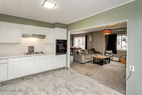 Tiny photo for 1001 Schultz Street, Defiance, OH 43512 (MLS # 10001721)