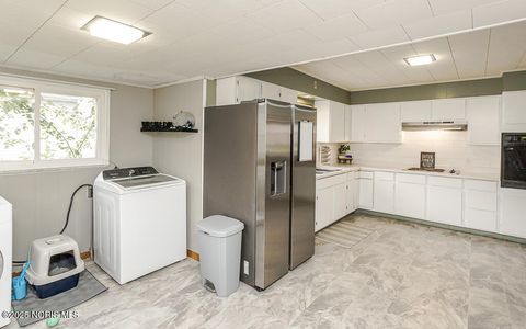 Tiny photo for 1001 Schultz Street, Defiance, OH 43512 (MLS # 10001721)