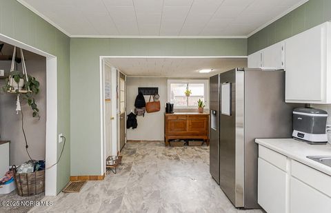 Tiny photo for 1001 Schultz Street, Defiance, OH 43512 (MLS # 10001721)