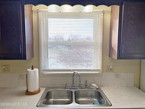 Tiny photo for 520 Eastview Drive, North Baltimore, OH 45872 (MLS # 10002791)