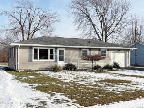 Tiny photo for 520 Eastview Drive, North Baltimore, OH 45872 (MLS # 10002791)