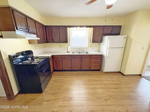 Tiny photo for 520 Eastview Drive, North Baltimore, OH 45872 (MLS # 10002791)