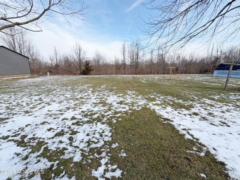 Tiny photo for 520 Eastview Drive, North Baltimore, OH 45872 (MLS # 10002791)