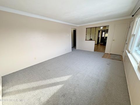 Tiny photo for 520 Eastview Drive, North Baltimore, OH 45872 (MLS # 10002791)