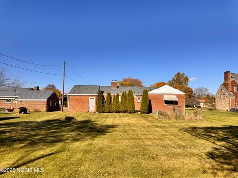 Tiny photo for 1613 E 2nd Street, Defiance, OH 43512 (MLS # 10001037)