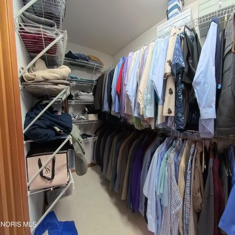 Tiny photo for 1013 S Lallendorf Road, Oregon, OH 43616 (MLS # 10005660)