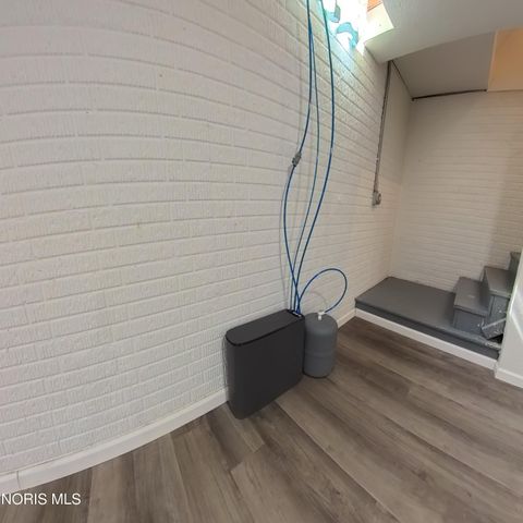 Tiny photo for 1013 S Lallendorf Road, Oregon, OH 43616 (MLS # 10005660)