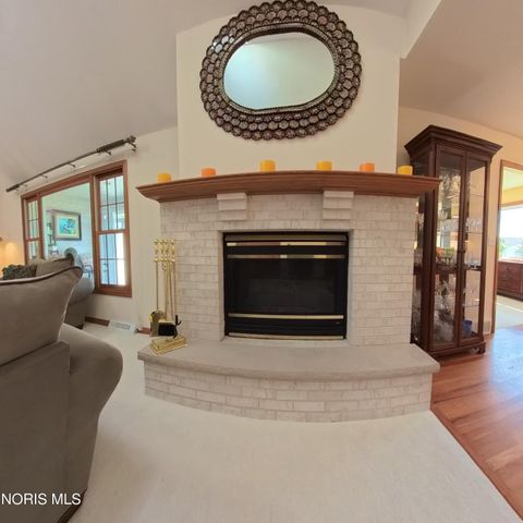 Tiny photo for 1013 S Lallendorf Road, Oregon, OH 43616 (MLS # 10005660)