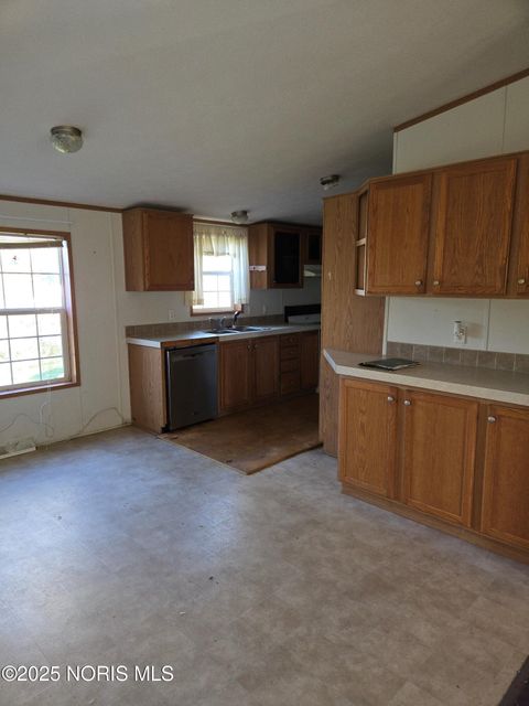 Tiny photo for 105 River Street #Rear, Upper Sandusky, OH 43351 (MLS # 10000328)