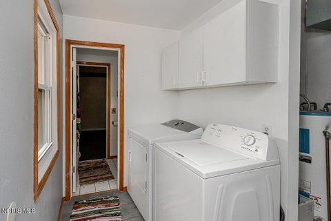 Tiny photo for 5715 Sloan Road, Toledo, OH 43615 (MLS # 10012142)