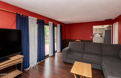 Tiny photo for 5715 Sloan Road, Toledo, OH 43615 (MLS # 10012142)