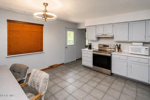 Tiny photo for 5715 Sloan Road, Toledo, OH 43615 (MLS # 10012142)