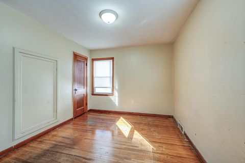 Tiny photo for 110 Pasadena Boulevard, Toledo, OH 43612 (MLS # 10000009)