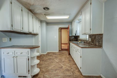 Tiny photo for 110 Pasadena Boulevard, Toledo, OH 43612 (MLS # 10000009)