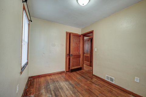 Tiny photo for 110 Pasadena Boulevard, Toledo, OH 43612 (MLS # 10000009)