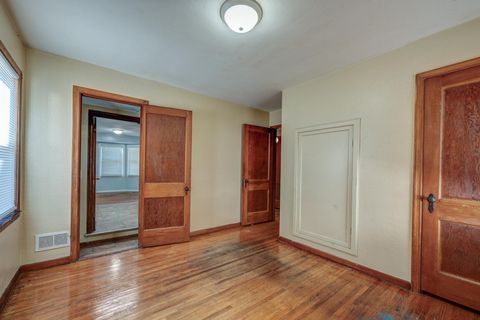 Tiny photo for 110 Pasadena Boulevard, Toledo, OH 43612 (MLS # 10000009)