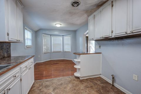 Tiny photo for 110 Pasadena Boulevard, Toledo, OH 43612 (MLS # 10000009)