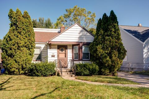 Tiny photo for 110 Pasadena Boulevard, Toledo, OH 43612 (MLS # 10000009)