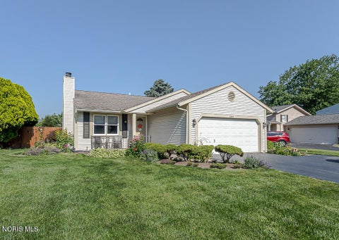 Homes For Sale - 2218 Longport Drive<br/> Maumee, OH 43537
