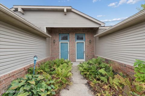 Tiny photo for 710 Hilltop Lane, Toledo, OH 43615 (MLS # 10006836)