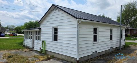 Tiny photo for 1037 Fishlock Avenue, Findlay, OH 45840 (MLS # 10001979)