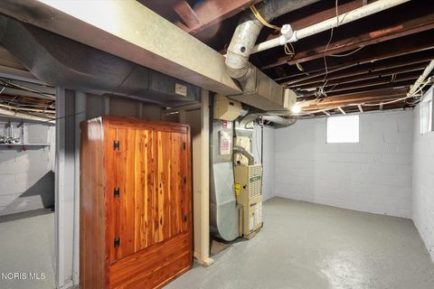 Tiny photo for 2659 Oak Grove Place, Toledo, OH 43613 (MLS # 10005501)