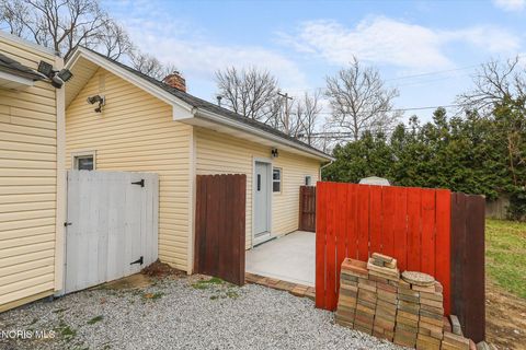 Tiny photo for 2659 Oak Grove Place, Toledo, OH 43613 (MLS # 10005501)