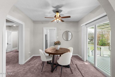 Tiny photo for 2659 Oak Grove Place, Toledo, OH 43613 (MLS # 10005501)