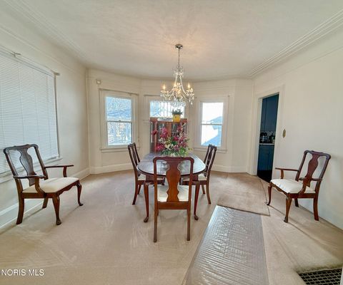 Tiny photo for 2520 Robinwood Avenue, Toledo, OH 43610 (MLS # 10004701)