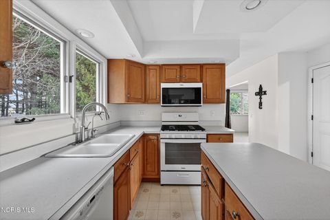 Tiny photo for 9136 County Road Ef, Delta, OH 43515 (MLS # 10005070)