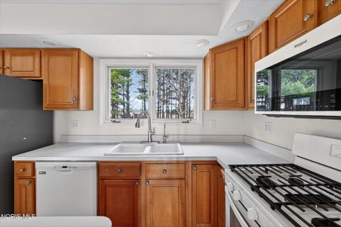 Tiny photo for 9136 County Road Ef, Delta, OH 43515 (MLS # 10005070)