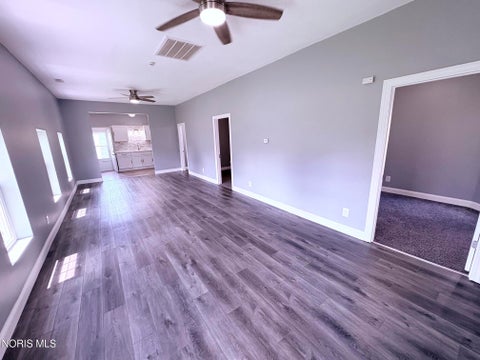 Tiny photo for 832 Bartley Place, Toledo, OH 43609 (MLS # 10009284)