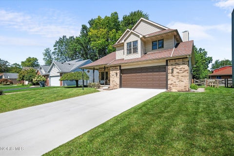 Tiny photo for 3834 Baybrook Lane, Toledo, OH 43623 (MLS # 10012471)