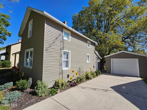Homes For Sale - 567 N 8th Street<br/> Upper Sandusky, OH 43351
