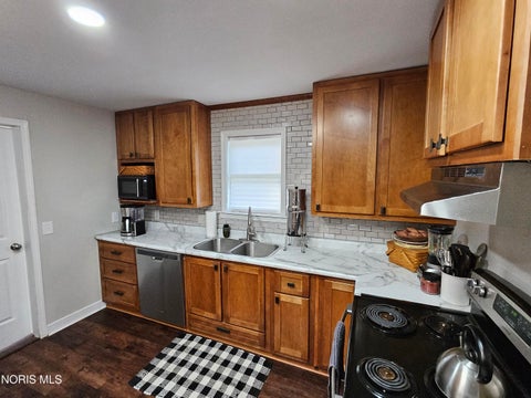 Tiny photo for 567 N 8th Street, Upper Sandusky, OH 43351 (MLS # 10014156)