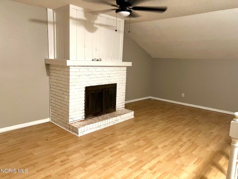 Tiny photo for 2516 W Village Drive, Toledo, OH 43614 (MLS # 10010881)