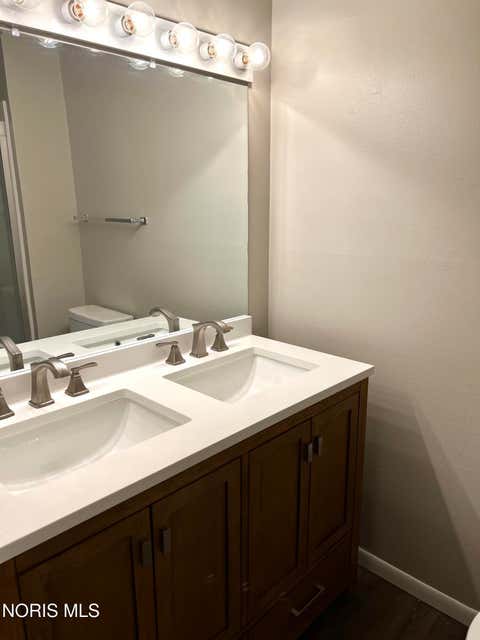 Tiny photo for 2516 W Village Drive, Toledo, OH 43614 (MLS # 10010881)