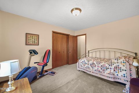 Tiny photo for 823 Nutmeg Lane, Findlay, OH 45840 (MLS # 10008484)