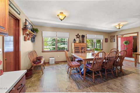 Tiny photo for 823 Nutmeg Lane, Findlay, OH 45840 (MLS # 10008484)