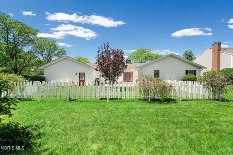 Tiny photo for 823 Nutmeg Lane, Findlay, OH 45840 (MLS # 10008484)
