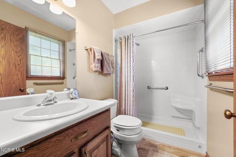 Tiny photo for 823 Nutmeg Lane, Findlay, OH 45840 (MLS # 10008484)
