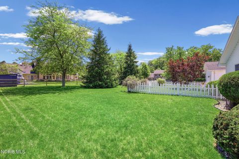 Tiny photo for 823 Nutmeg Lane, Findlay, OH 45840 (MLS # 10008484)