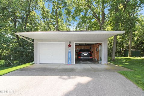 Tiny photo for 4336 E Ledge Road, Port Clinton, OH 43452 (MLS # 10010476)