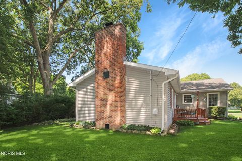 Tiny photo for 4336 E Ledge Road, Port Clinton, OH 43452 (MLS # 10010476)