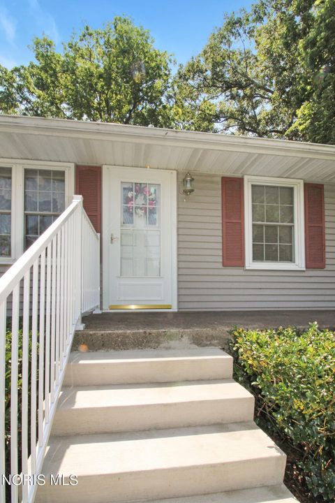 Tiny photo for 4336 E Ledge Road, Port Clinton, OH 43452 (MLS # 10010476)