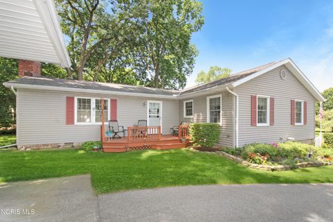 Tiny photo for 4336 E Ledge Road, Port Clinton, OH 43452 (MLS # 10010476)