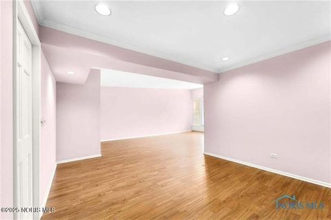 Tiny photo for 4343 W Bancroft Street #4g, Ottawa Hills, OH 43615 (MLS # 10001656)