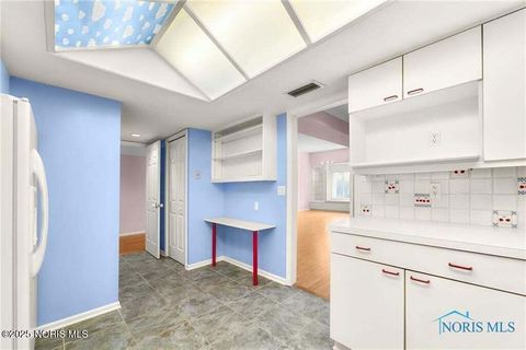 Tiny photo for 4343 W Bancroft Street #4g, Ottawa Hills, OH 43615 (MLS # 10001656)