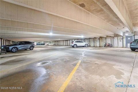 Tiny photo for 4343 W Bancroft Street #4g, Ottawa Hills, OH 43615 (MLS # 10001656)